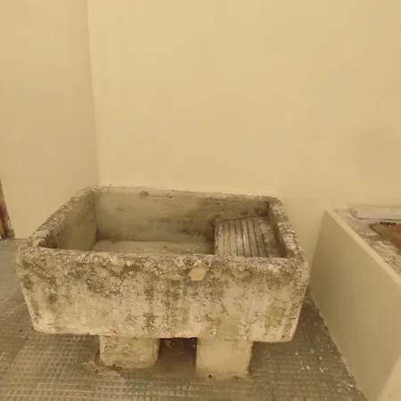 בית נופש Casa Di Leo E Casa Di Enza אלסאנו